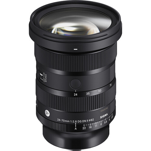 Lente SIGMA 24-70mm f/2.8 DG DN II Art (Leica L) — vista em ângulo